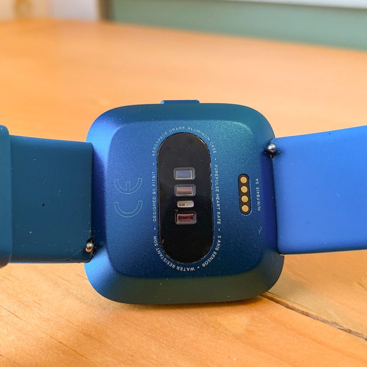 Fitbit Versa Lite Review