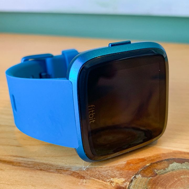 Fitbit Versa Lite Review