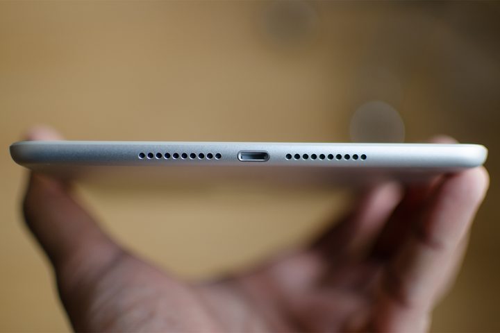 iPad Mini 5 charging port