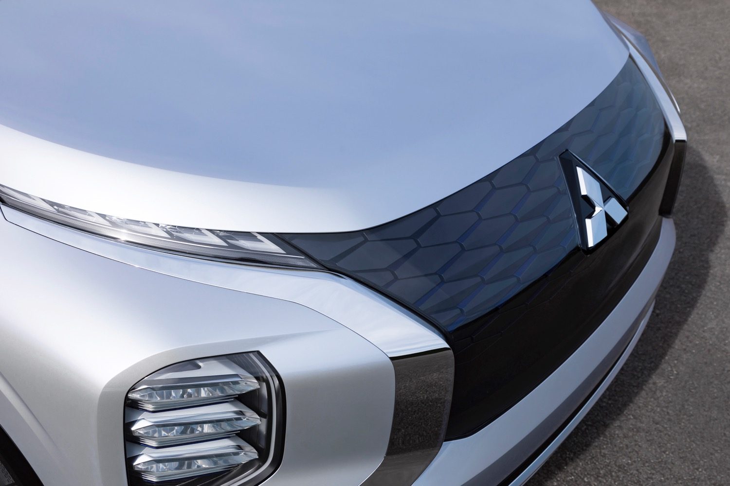 Mitsubishi Engelberg Tourer concept