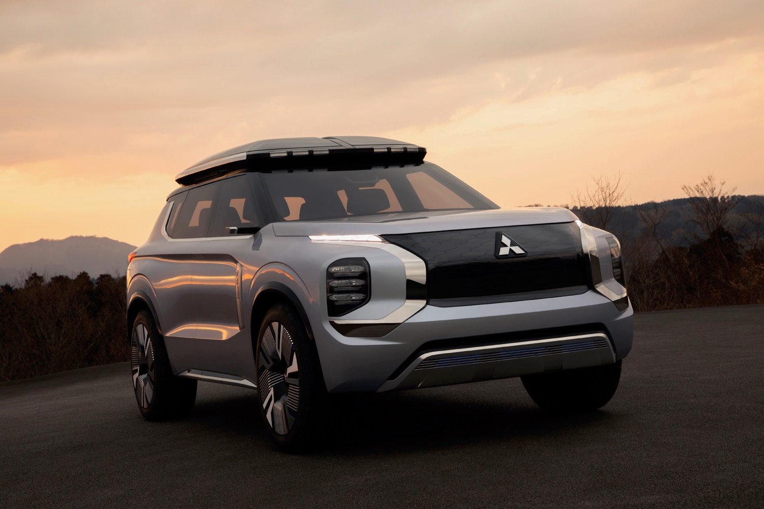 Mitsubishi Engelberg Tourer concept