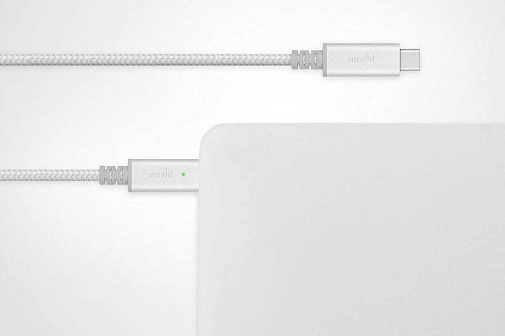 Moshi Integra USB-C Charge Cable