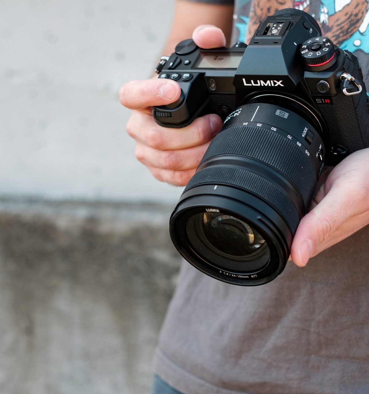 Panasonic Lumix S1R Review
