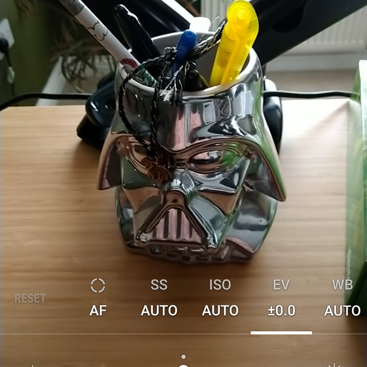 Sony Xperia 10 HDR camera