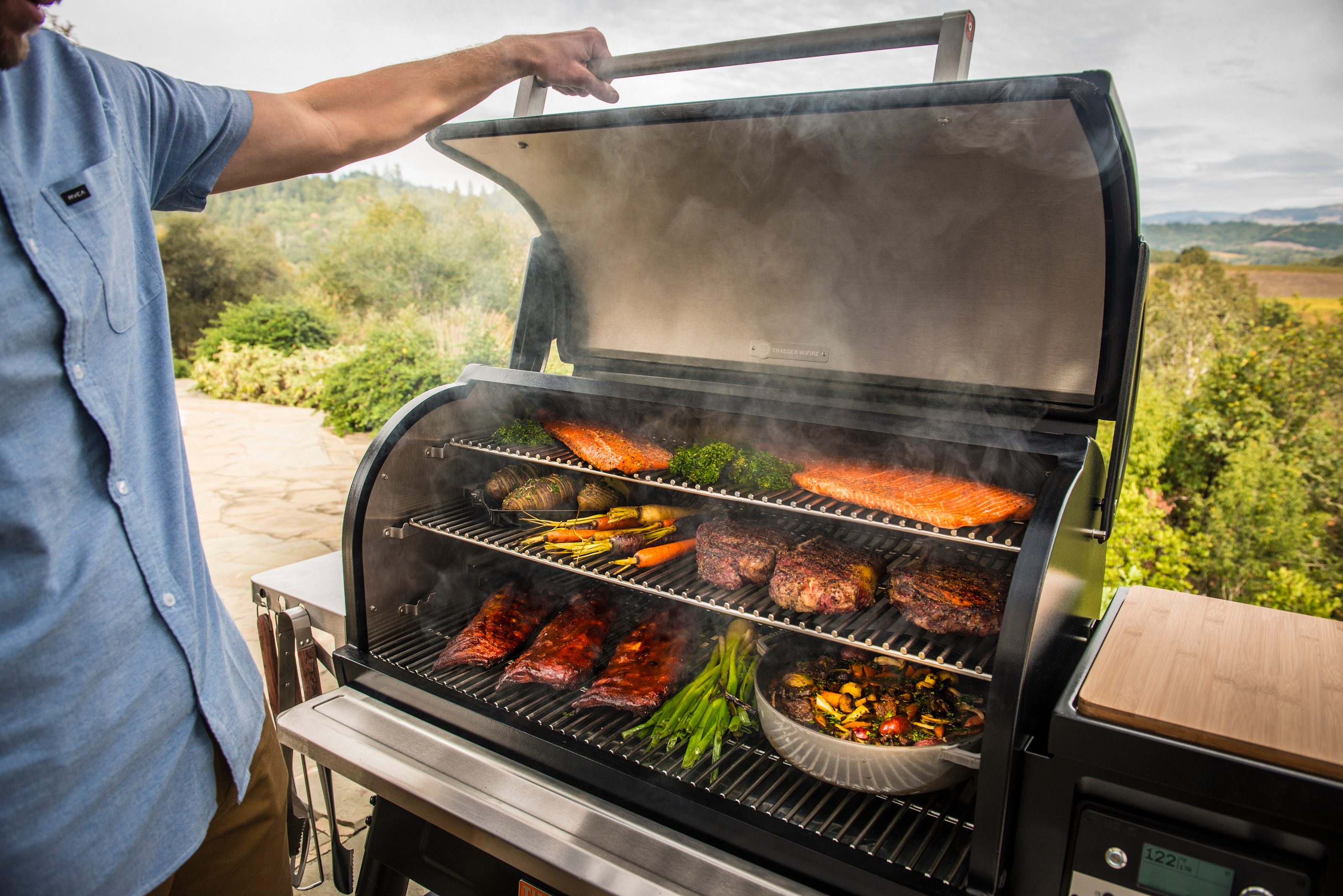 traeger 2019 new grills timberline healdsburg 1300 people at grill 004