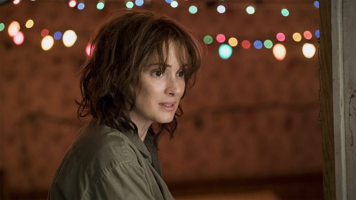 Winona Ryder – Stranger Things (Netflix)