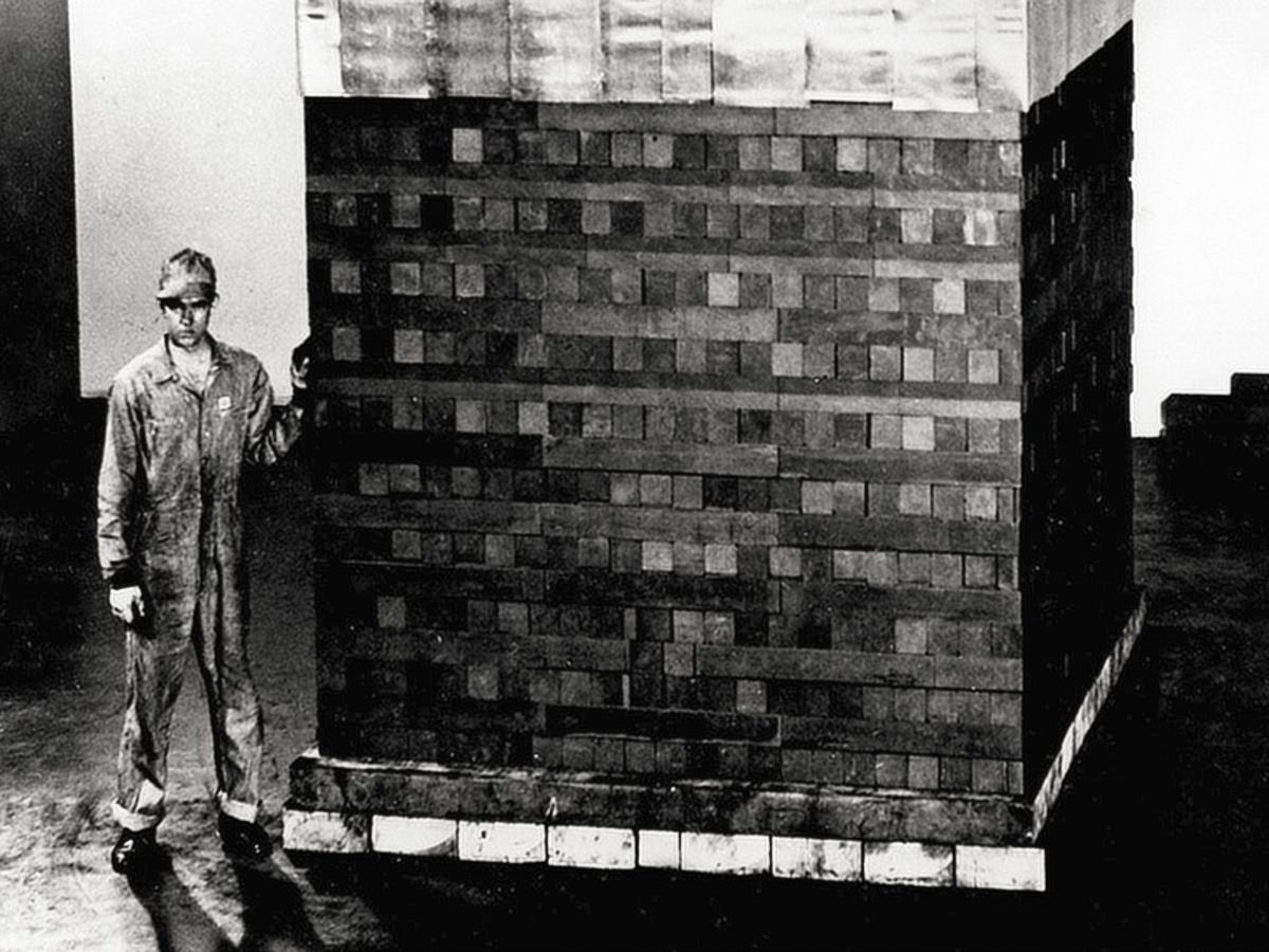 Stacking bricks