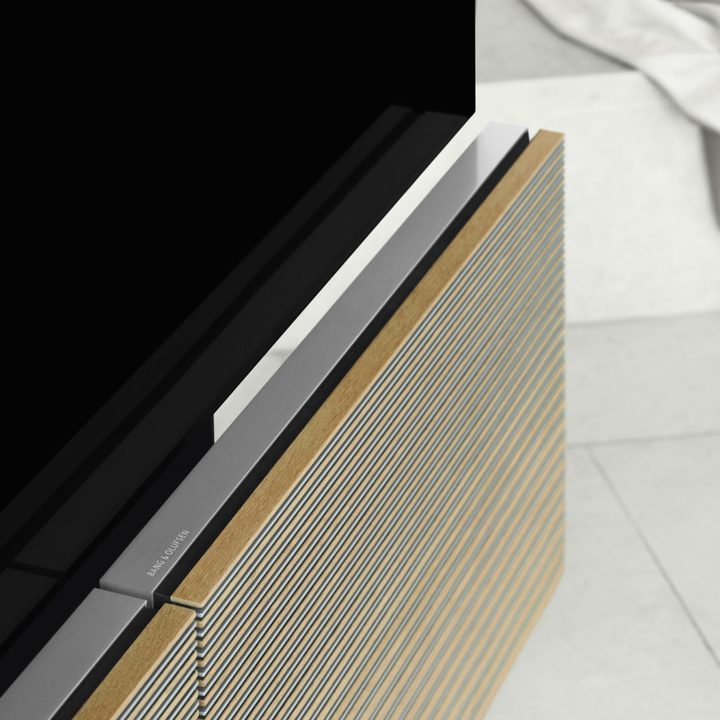 bang and olufsen transforming oled beovision harmony tv 2018 03 wood 7 edit