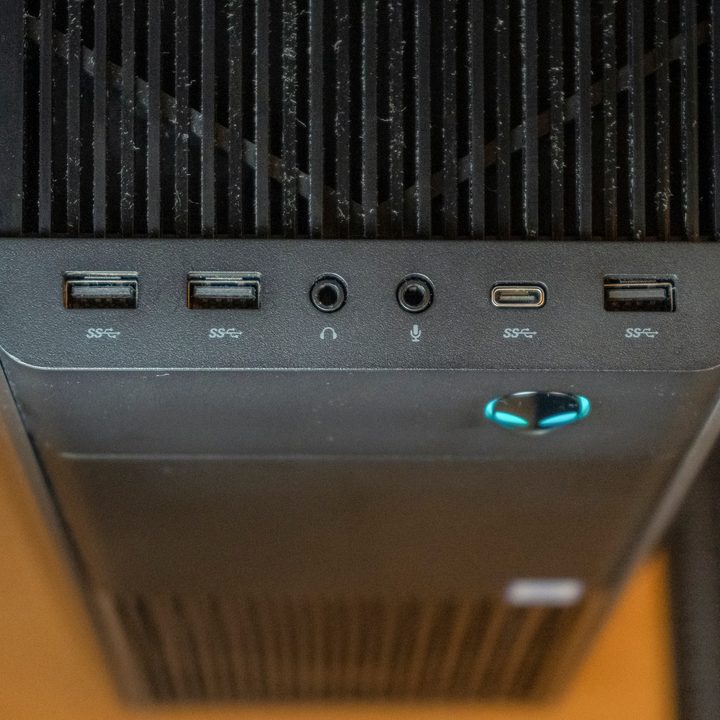 Alienware Aurora R8