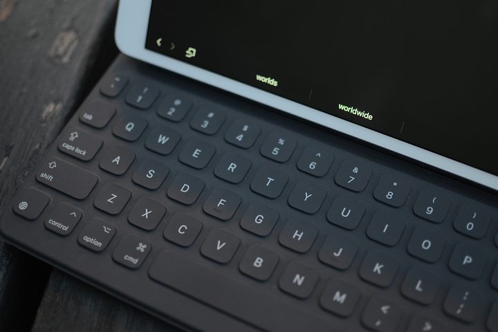 Apple iPad Air