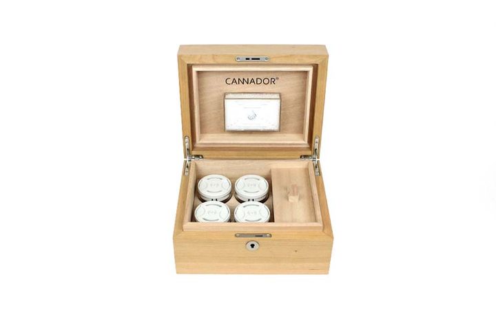 Cannador 4-Strain Humidor