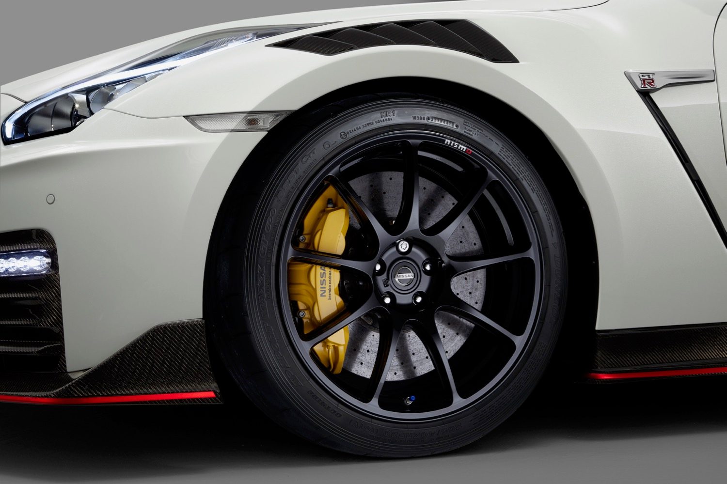 The 2020 Nissan GT-R Nismo sheds weight, uses racing tricks to