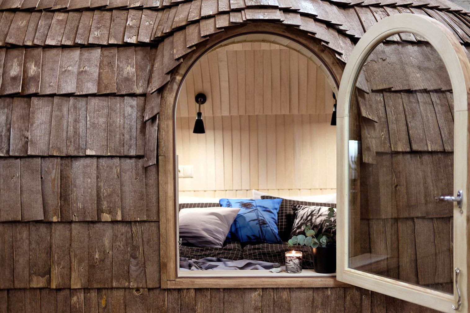 iglucraft tiny homes iglucabin windows