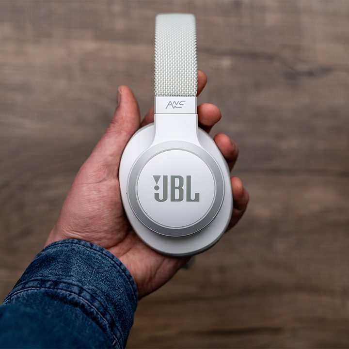 jbl live 650btnc