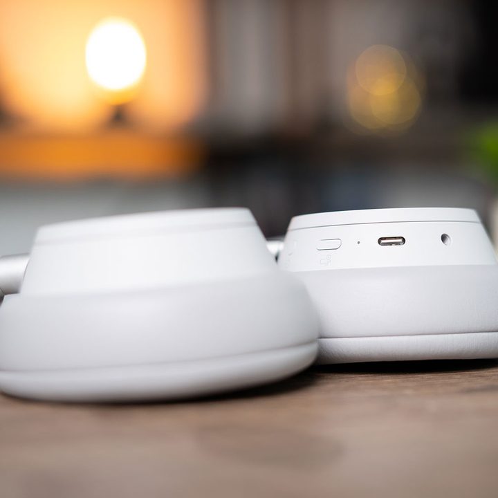 Microsoft Surface Headphones review