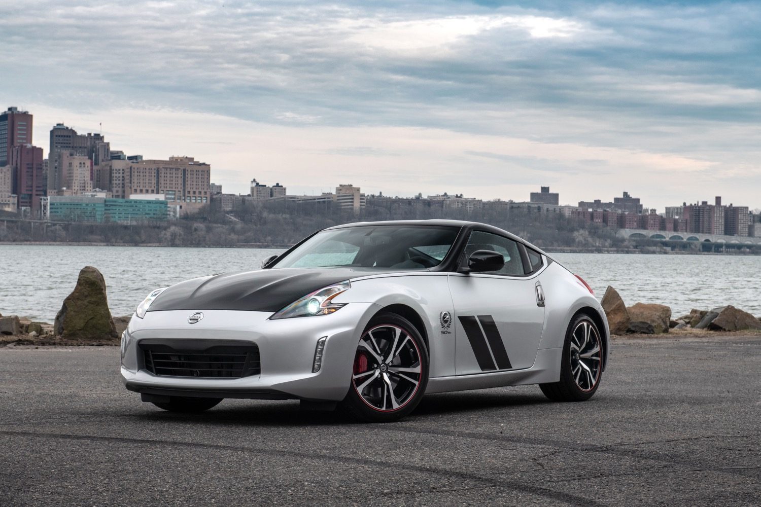 2020 nissan 370z 50th anniversary edition 2019 new york auto show