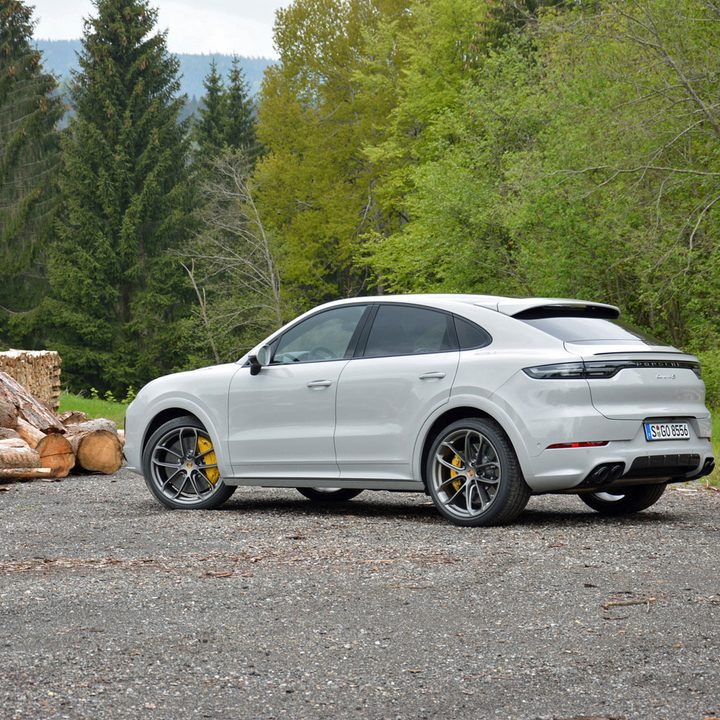2020 Porsche Cayenne Coupe review