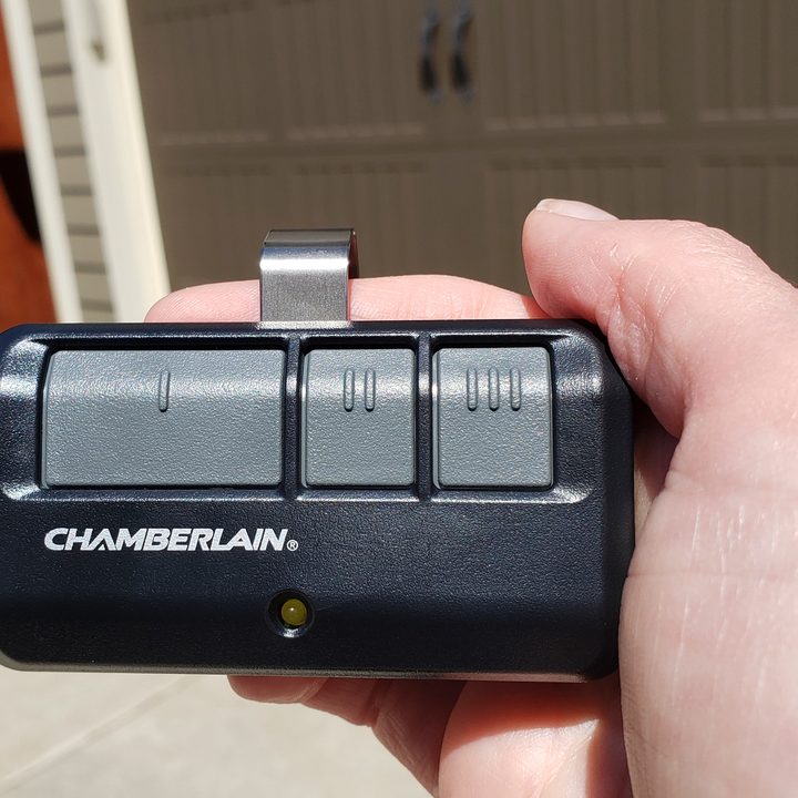 Chamberlain B1381 review