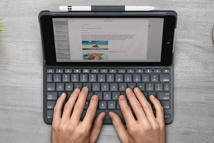 Apple iPad keyboard case deals