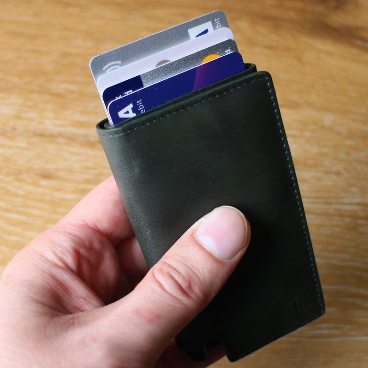 Ekster Parliament Smart Wallet