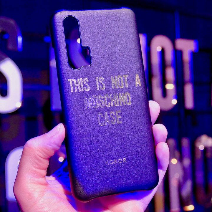 honor 20 news pro moschino case
