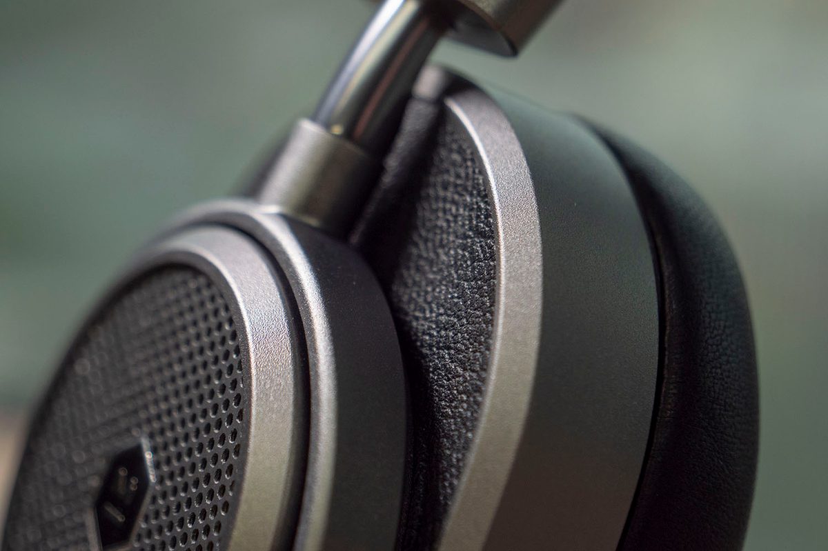 Master and Dynamic MW65 review