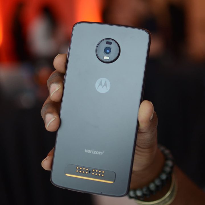 Moto Z4