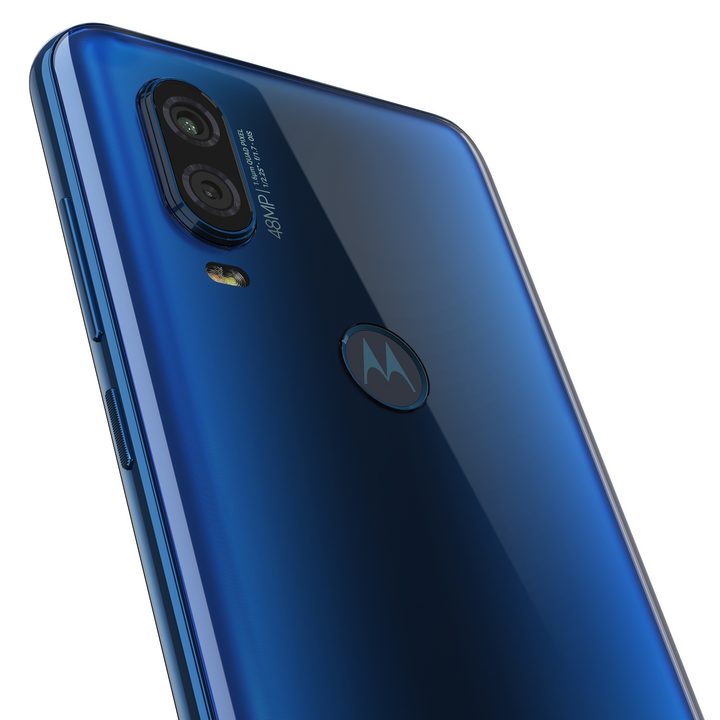 motorola-one-vision-sapphire-camera