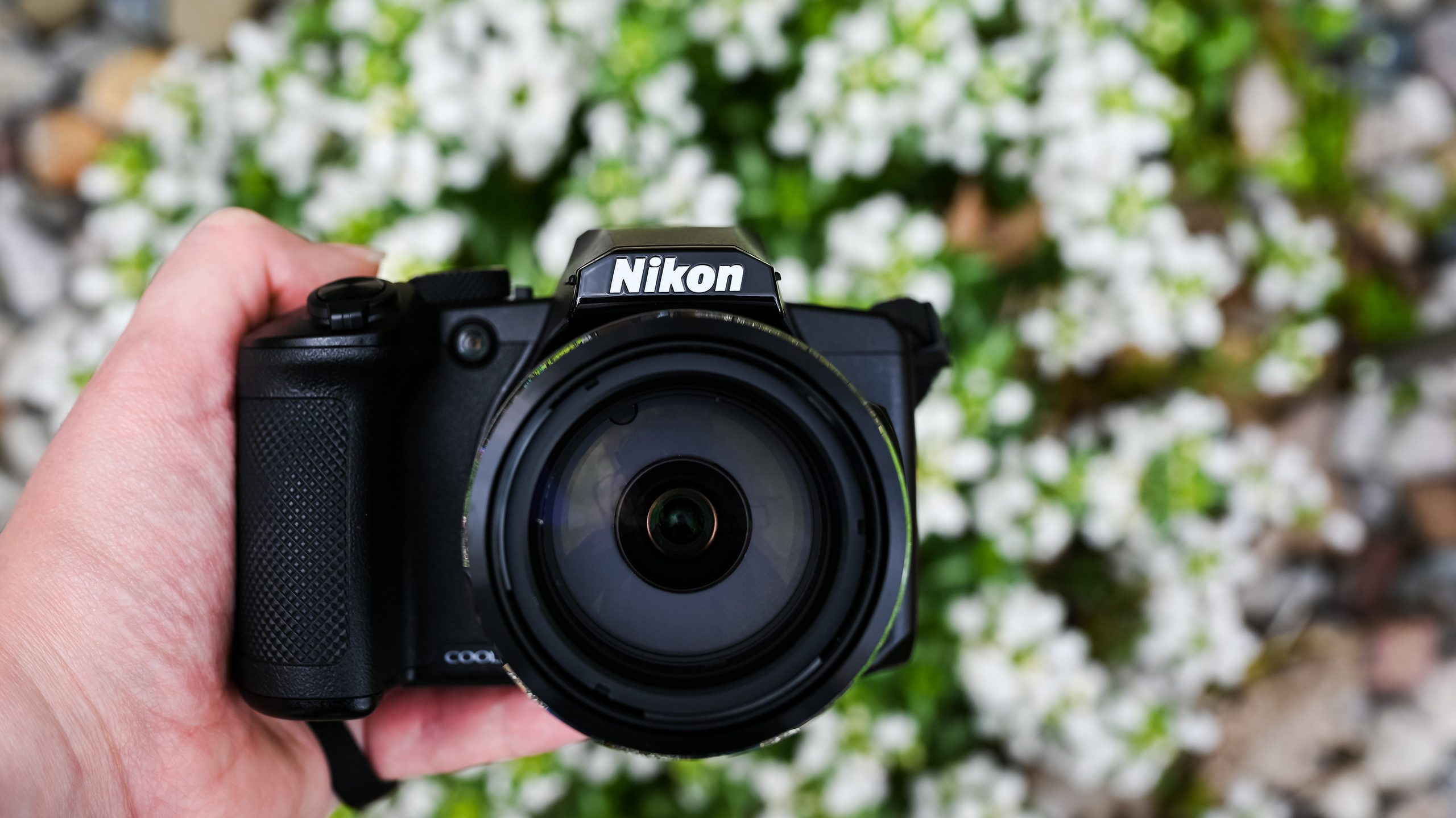 nikon coolpix b600