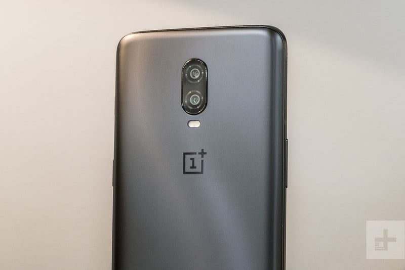 google pixel 3a xl vs oneplus 6t back