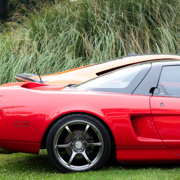 2019 Acura NSX vs 1991 Acura NSX