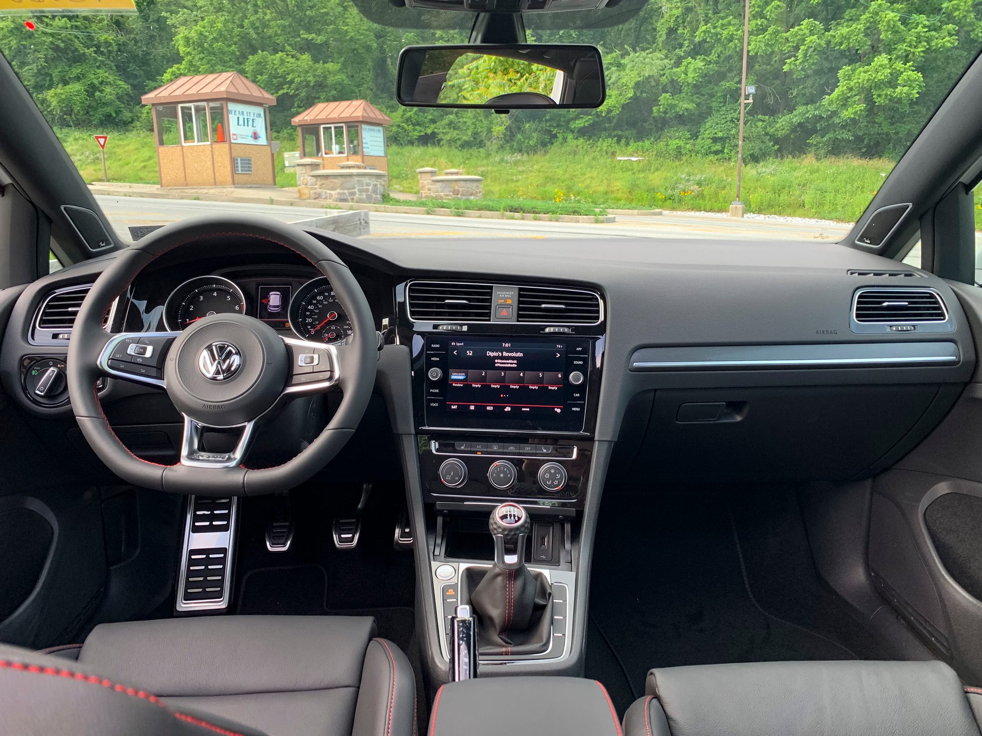 2019 Volkswagen Golf GTI Review