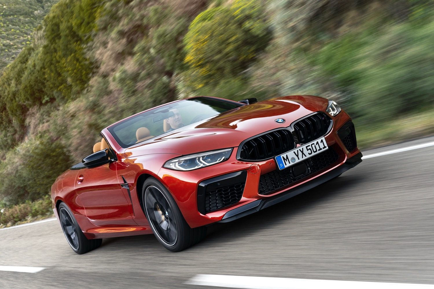2020 BMW M8