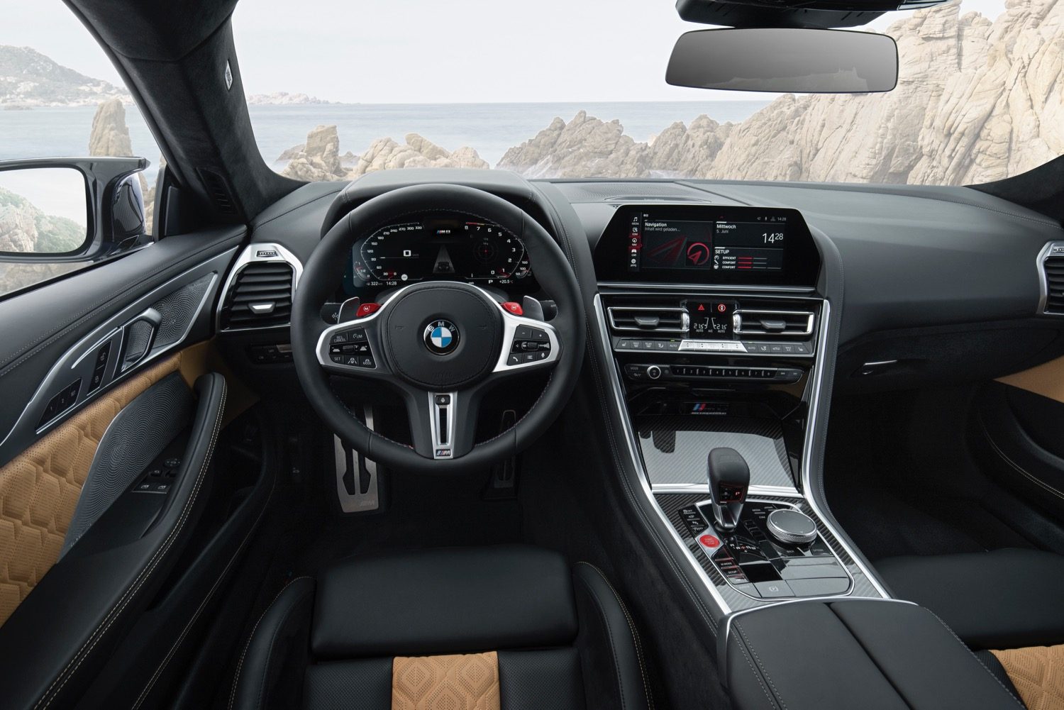 2020 BMW M8