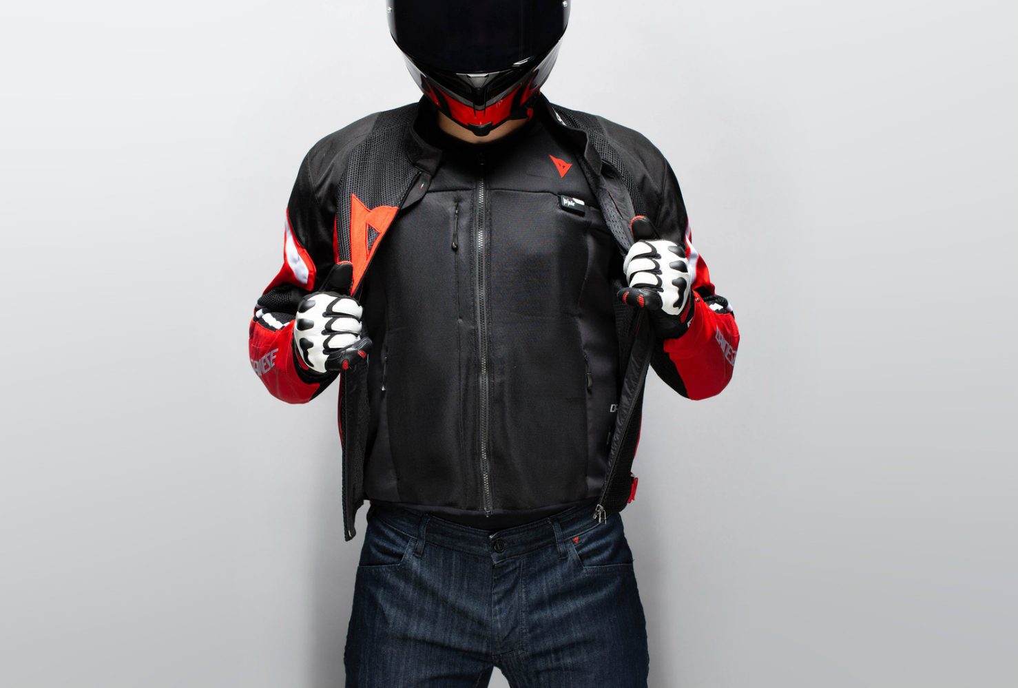 dainese smart jacket garment airbag breaks new ground so you wont get broken dair worn under 2