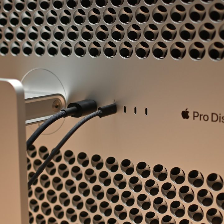 Apple Pro Display XDR