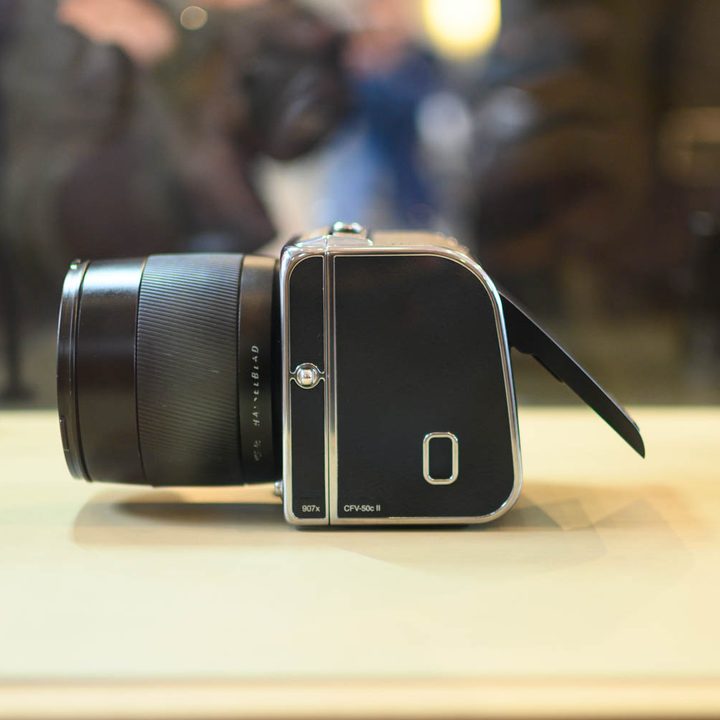 Hasselblad CFV II and 907X