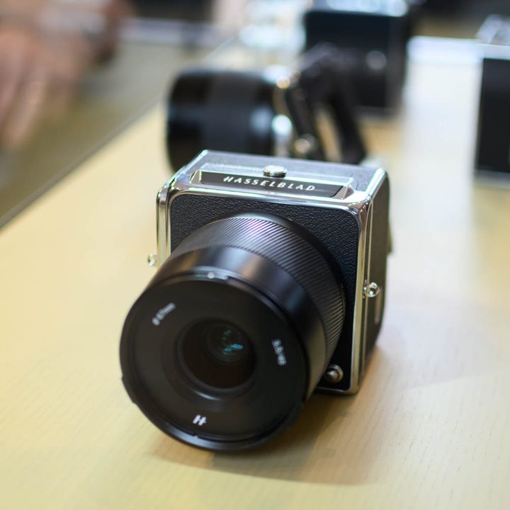 Hasselblad CFV II and 907X