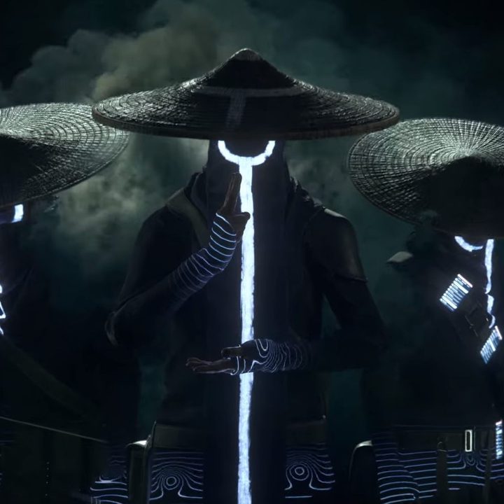 Ghostly figures wearing Japanese farmer's hats in smoke in Ghostwire: Tokyo..