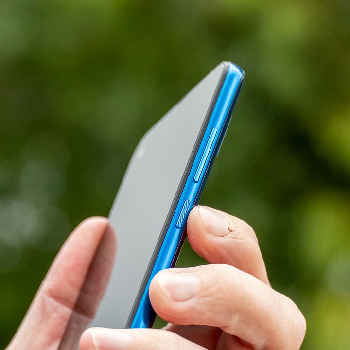 Motorola One Vision Review
