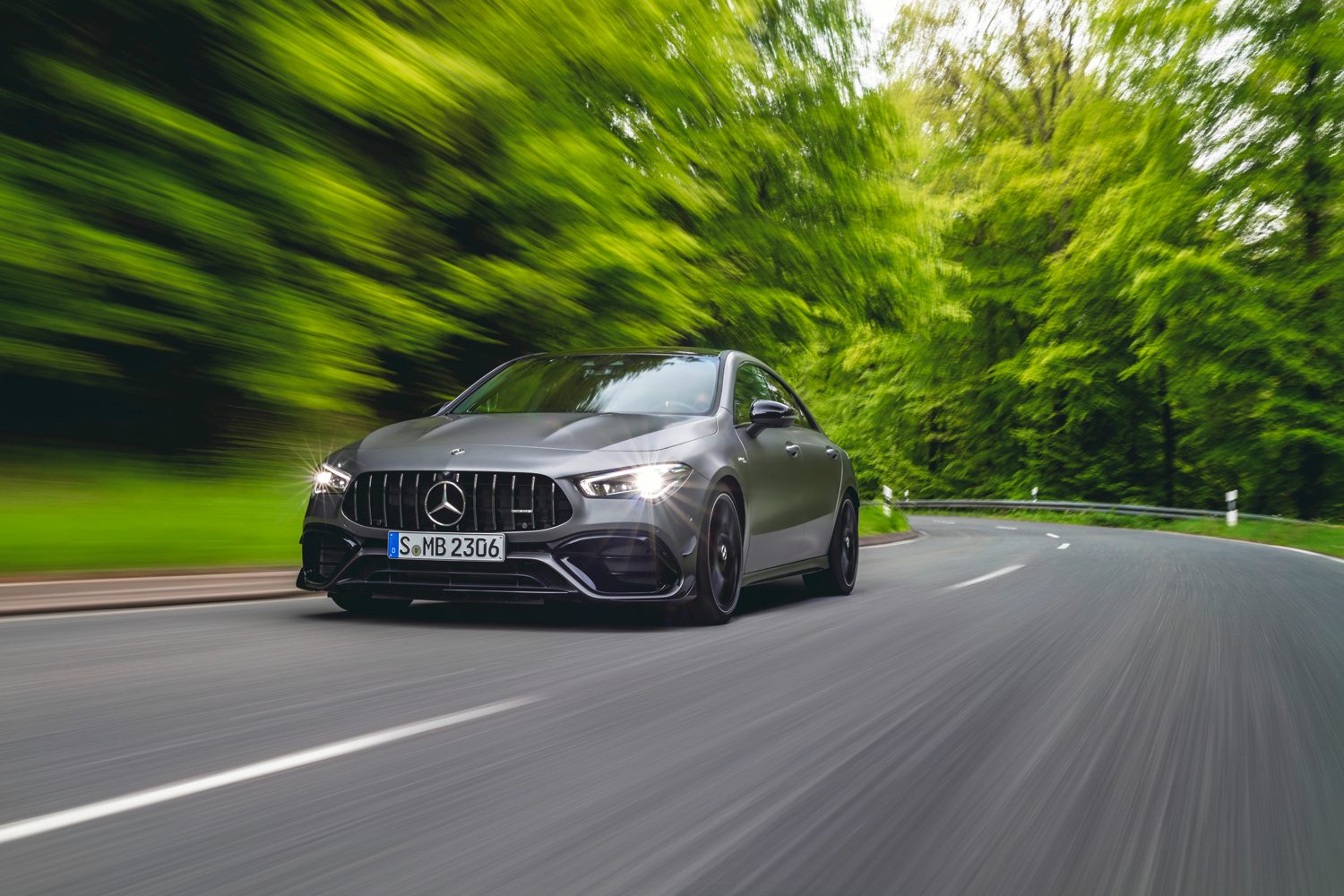 2020 mercedes benz cla keeps design led styling gets more tech ces 2019 amg 45 s 4matic