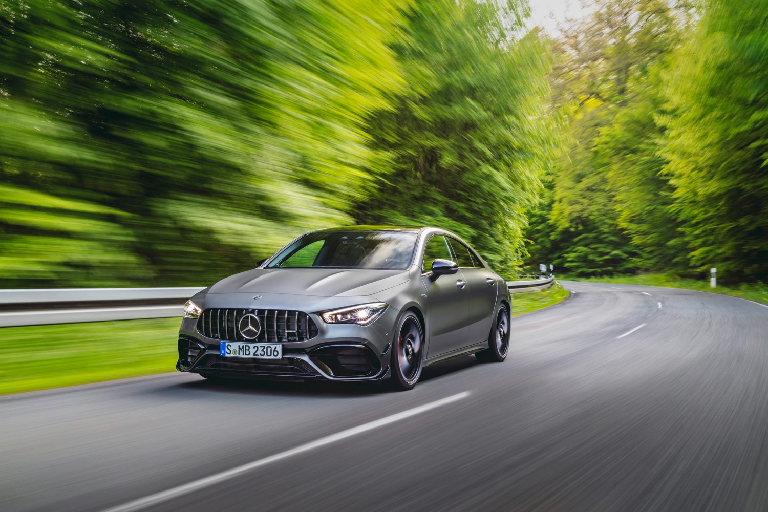 2020 mercedes benz cla keeps design led styling gets more tech ces 2019 amg 45 s 4matic