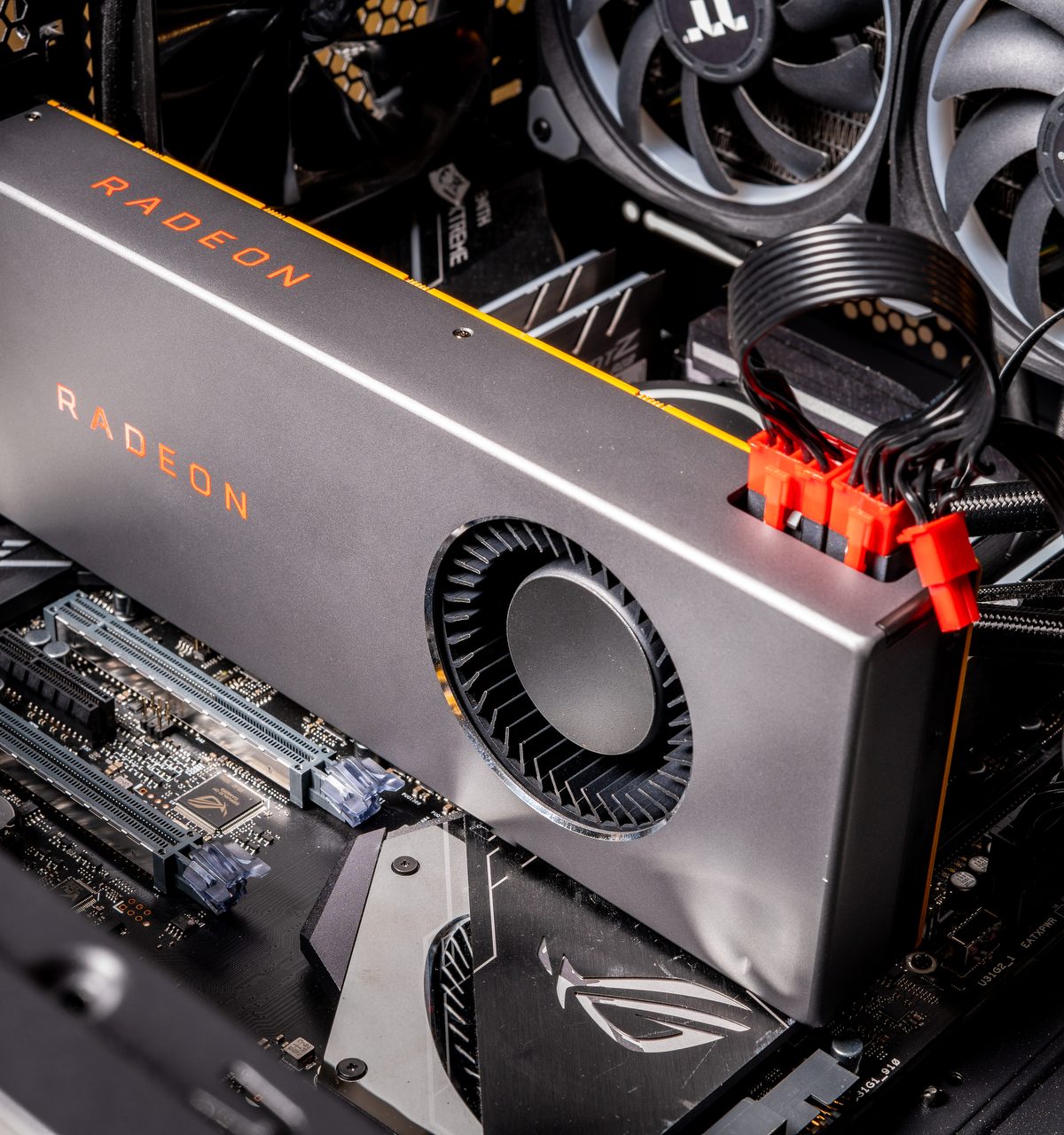 AMD Radeon RX 5700 and 5700 XT review