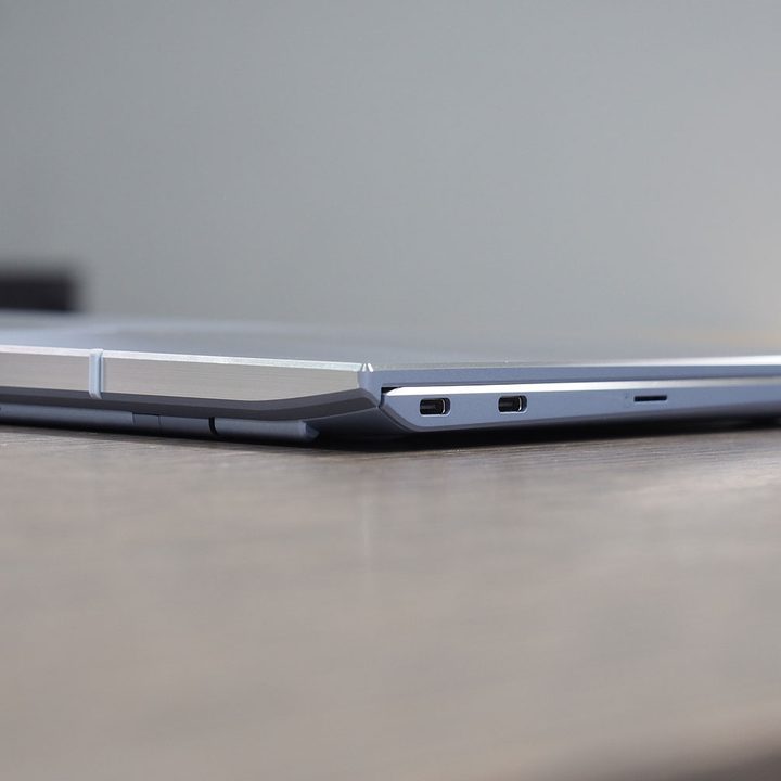Asus ZenBook S13