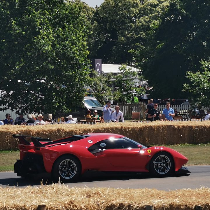 huawei p30 pro vs oppo reno 10x zoom camera shootout car