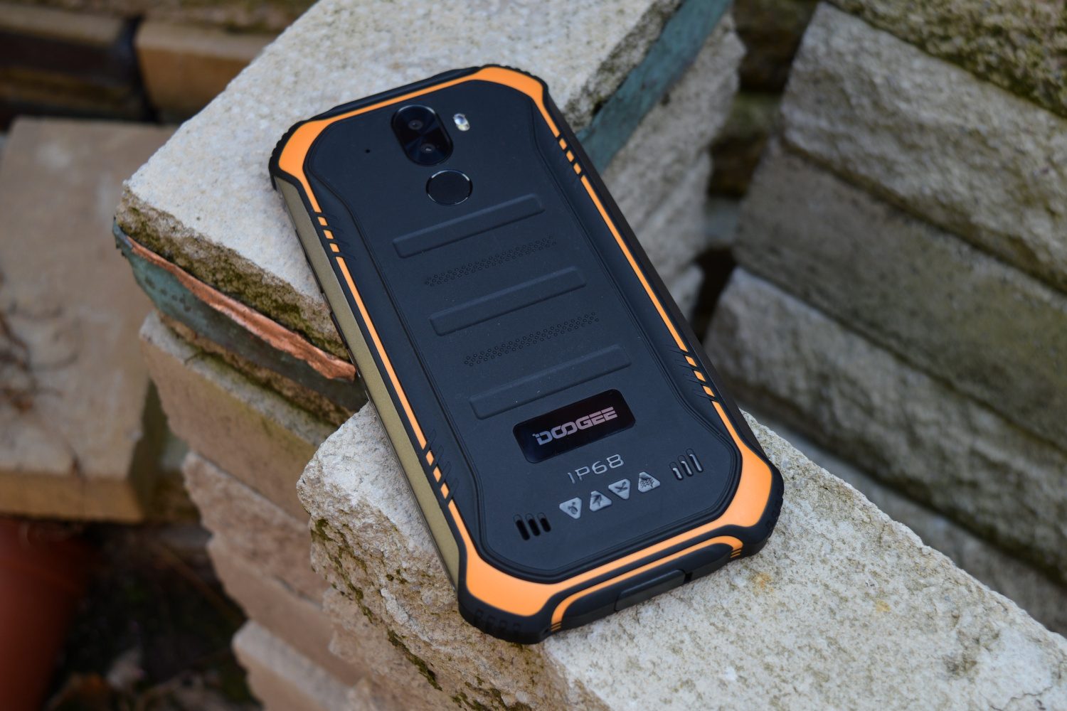 doogee s40 review stones