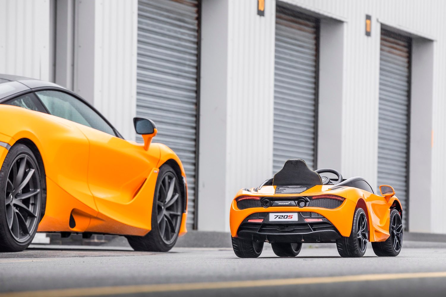 mclaren 720s ride on electrifies the kiddy car segment large 11070 mclaren720sride