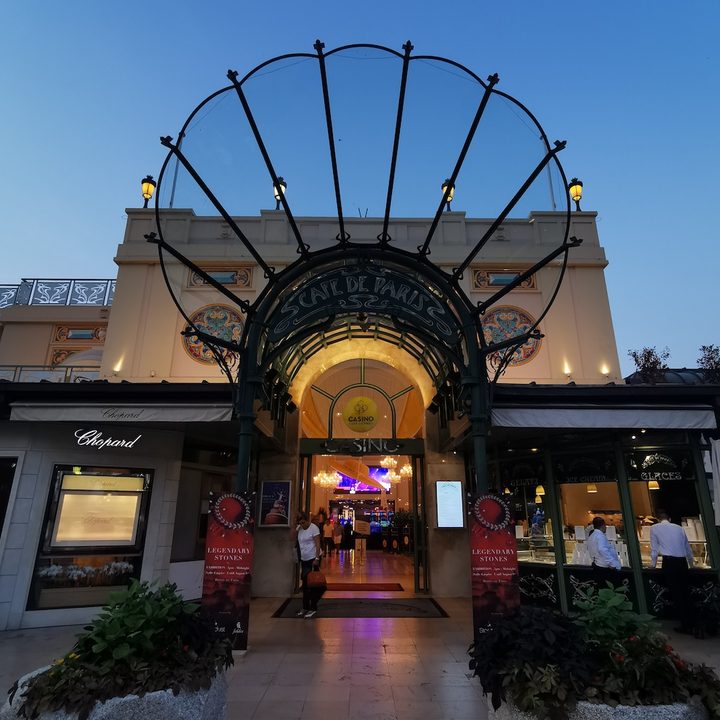 huawei p30 pro review monaco cafe