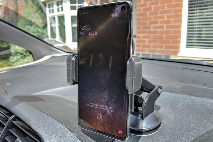 ROBOQI Automatic Wireless Car Charger