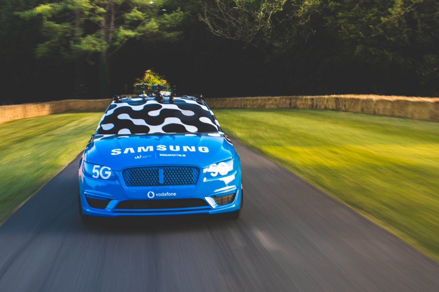 samsung 5g goodwood festival of speed drift news car